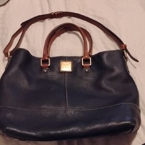 Dooney and Bourke Chelsea Shopper Tote In Black Pebble Leather